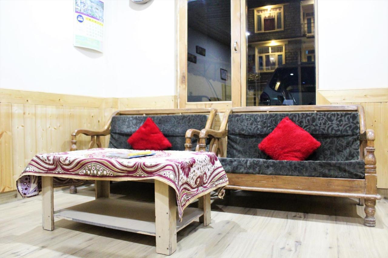 Hotel New Royal Manali (Himachal Pradesh) Bagian luar foto